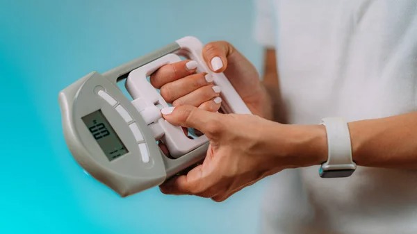 Starke Hände, starkes Leben: Warum Ihre Handkraft für Ihre Gesundheit entscheidend ist Starke Hände, starkes Leben: Warum Ihre Handkraft für Ihre Gesundheit entscheidend ist